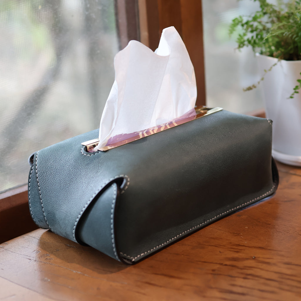 【客製化禮物】車用・桌面兩用手作皮革面紙套 生日 父親節禮物